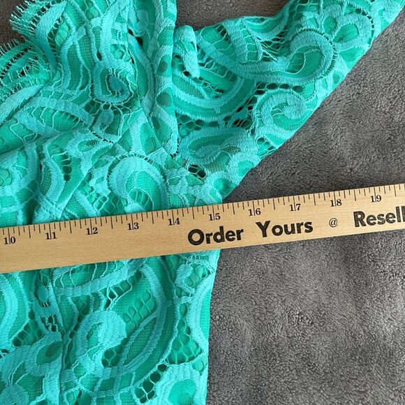 Lilly Pulitzer Dress Womens 0 Turquoise Lace Helene Lagoon Scalloped Trim Sheath - Picture 7 of 16